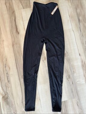 SKIMS Fits Everybody Onyx Maternity Leggings - NWT